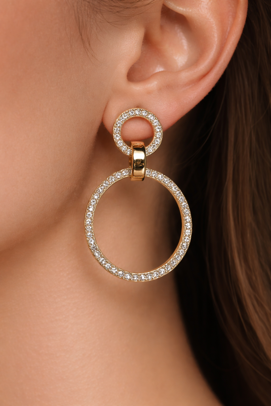 Boucles d’Oreilles Double Cercle Pavé de Cristaux