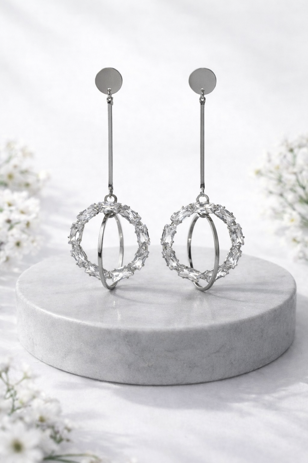 Boucles d’Oreilles Élégance Cristalline – Or & Argent